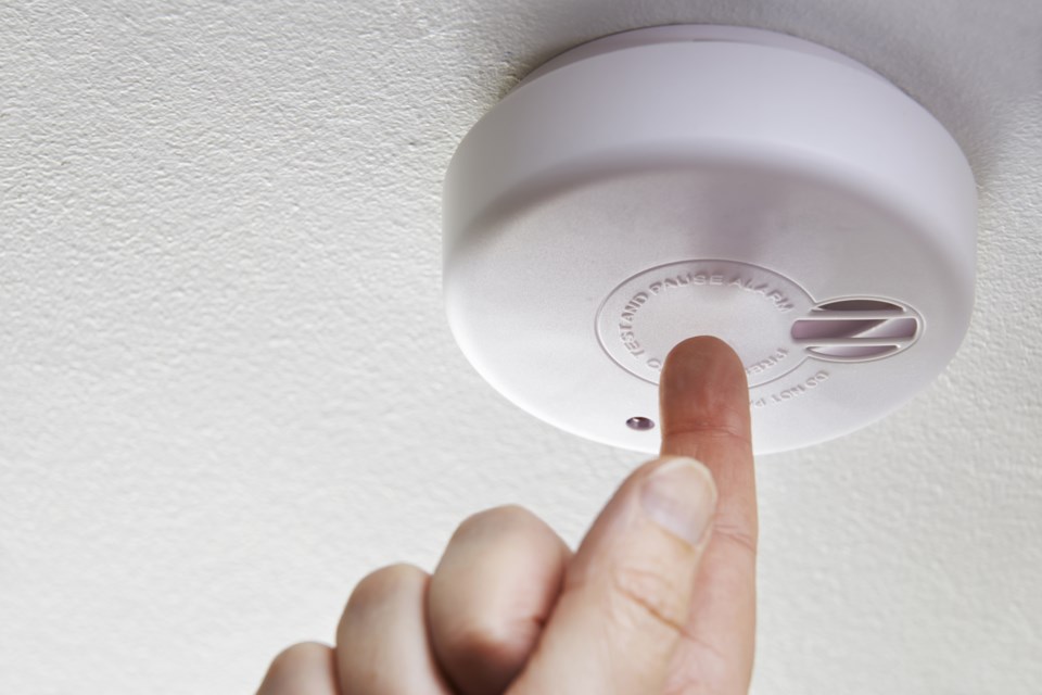 smoke detector_230583502