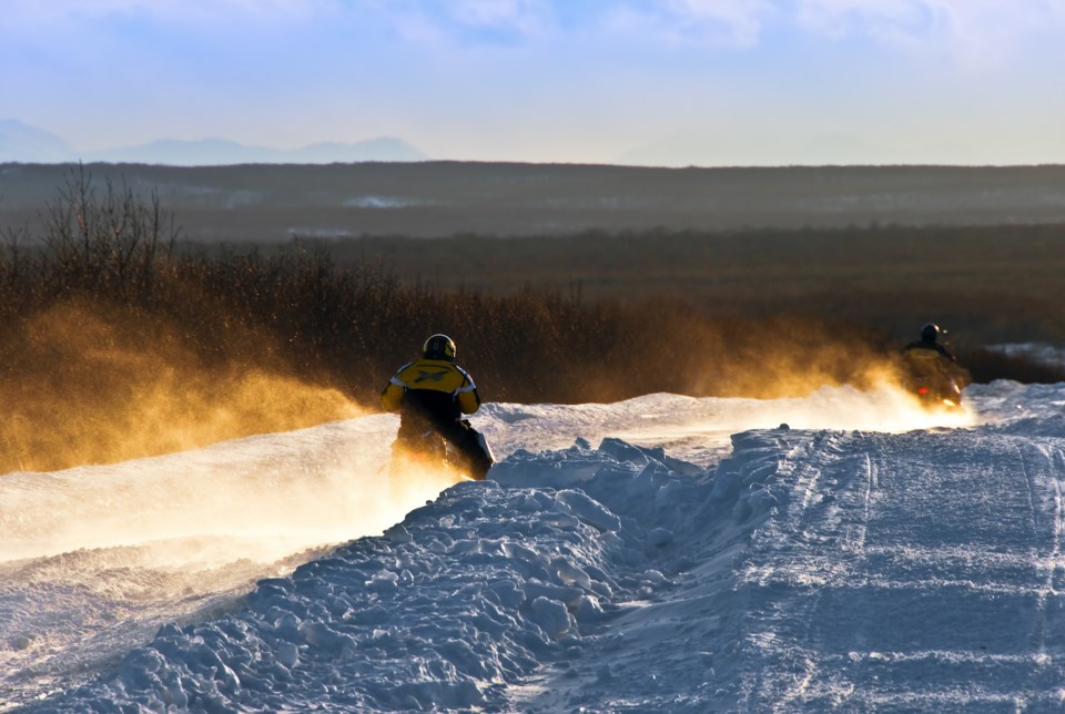 SnowmachinesLeaving