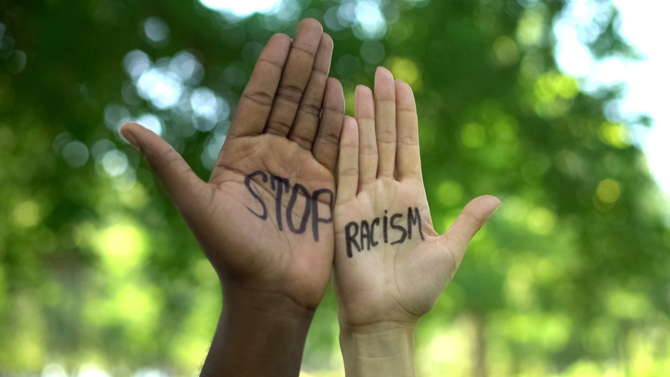 stop racism AdobeStock_264927759