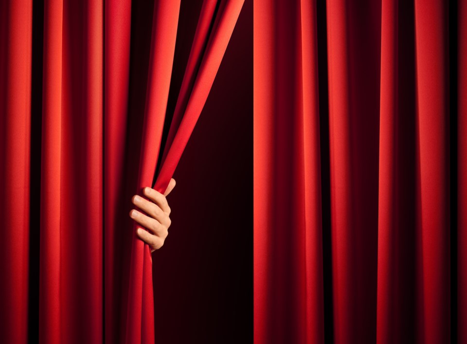 unveiling stock curtains