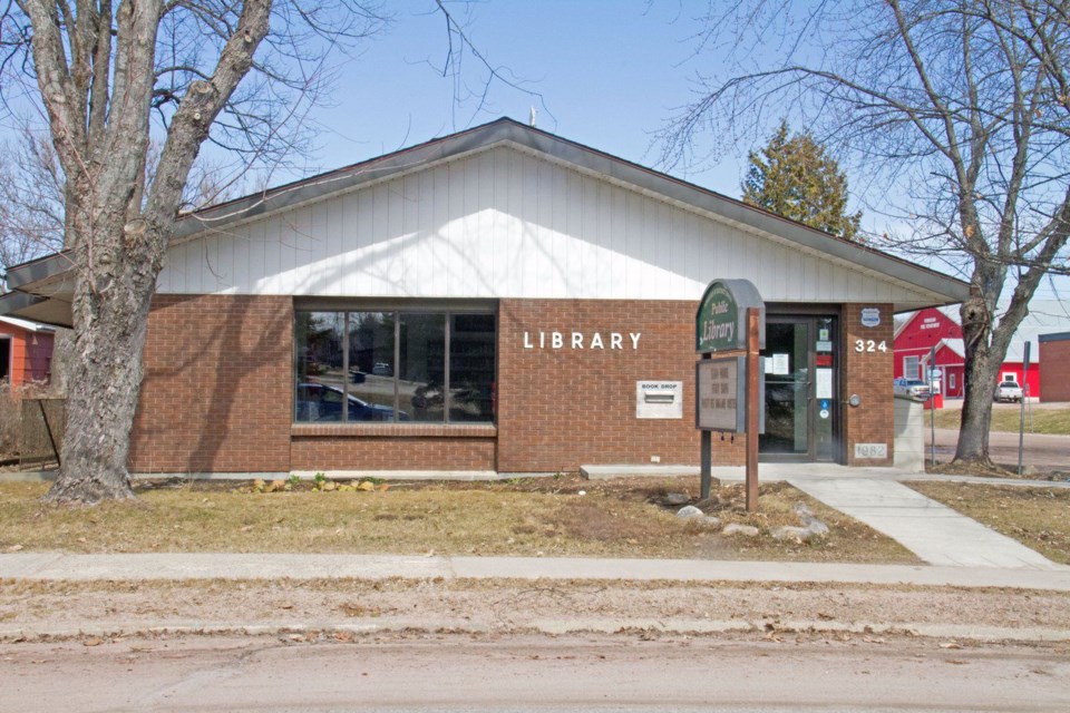 Powassan Library