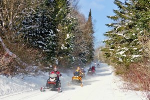 Snowmobilers celebrate landowners who make activity possible