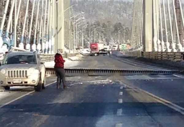 2016-01-10 Nipigon Bridge damage