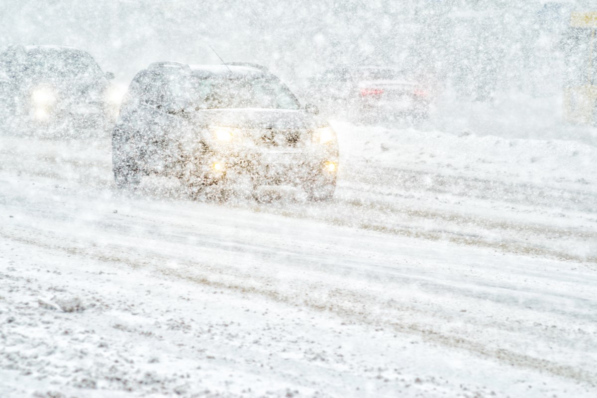 Snow, strong winds may make travel hazardous: Environment Canada