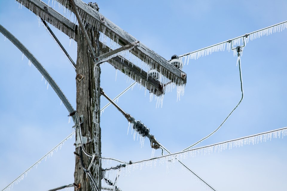 ice storm power outage AdobeStock_86277277