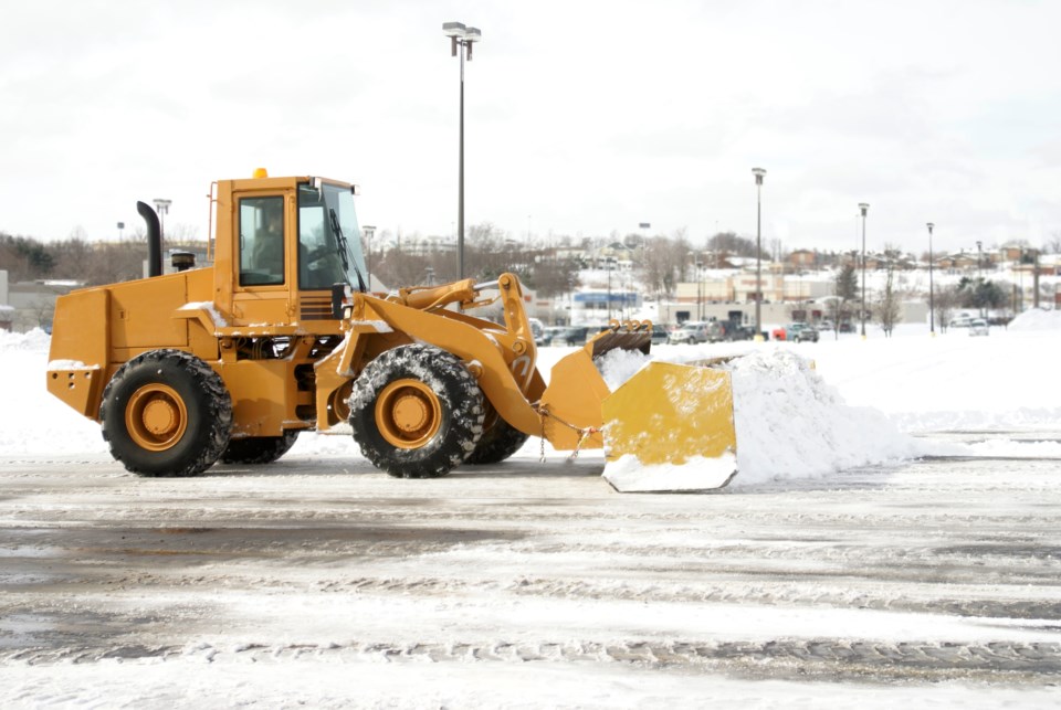 Snow removal AdobeStock