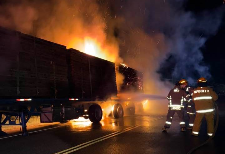 transport-fire-near-nipigon