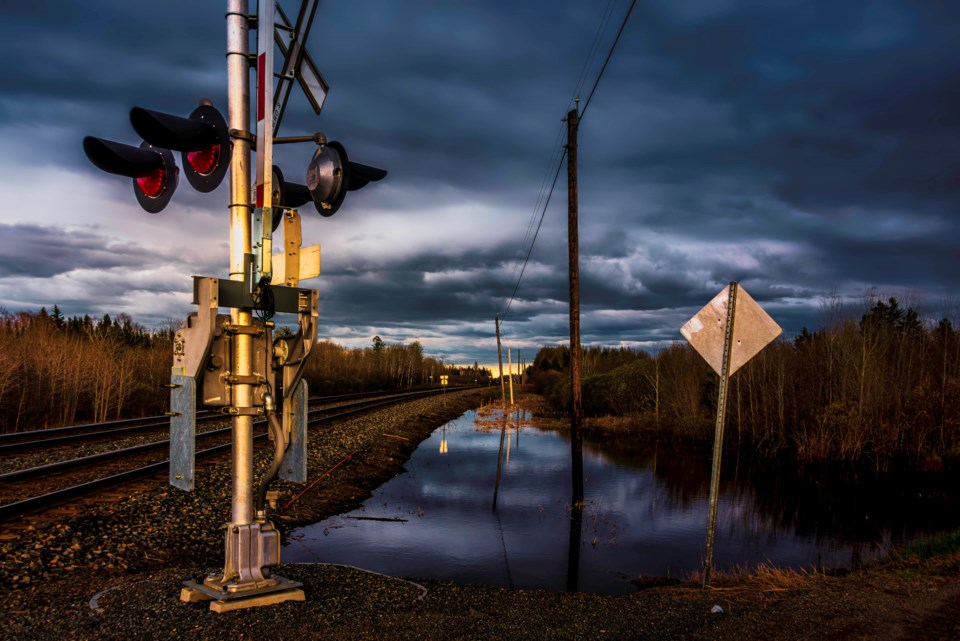 2205-sg-train-crossing