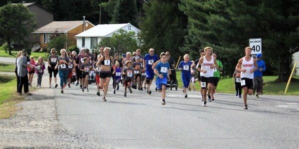 5K fun run kick off event for Nipigon Fall Fishing Festival. nipigonfallfishingfestival.com