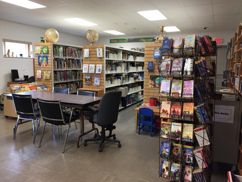 dorion public library photo1