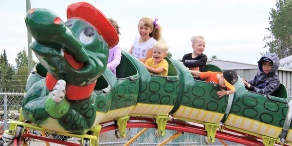 Four days of family fun and excitement.
photo by: Nipigon Fall Fishing Festival committee.
https://nipigonfallfishingfestival.com/
