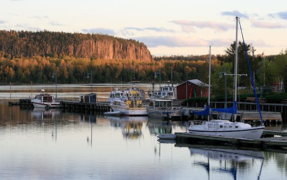 nipigon lakeshore