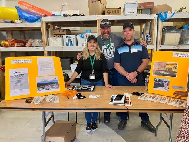 Exhibit by reps from Silver Lake Resources, Emma Gibson with NDP MPP for Algoma/Manitoulin riding, Michael Mantha
photo courtesy of Lynn Cregheur CFNO