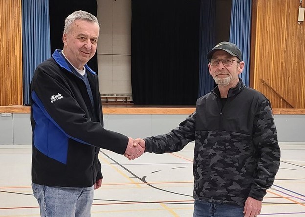 richardson congratulated for retirement pic