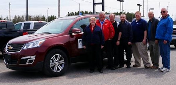 Drivers pose with the 2019 Chevrolet Traverse for the "community health travel program". 

Taken from Terrace Bay municipal website (www.terracebay.ca/residents/resident-information/transportation/).