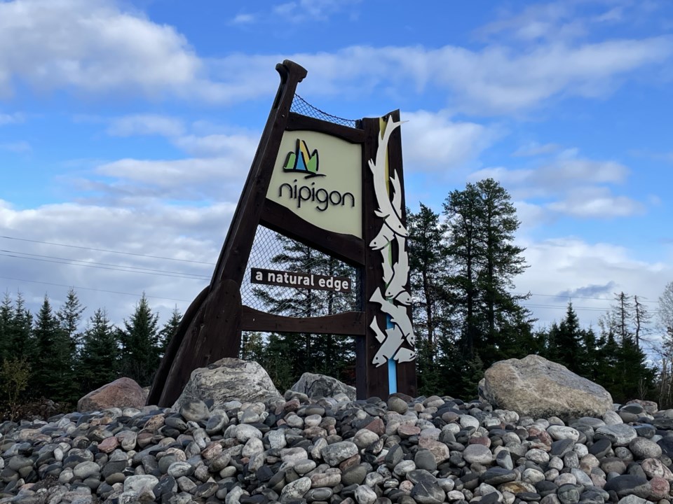 nipigon-welcome-sign