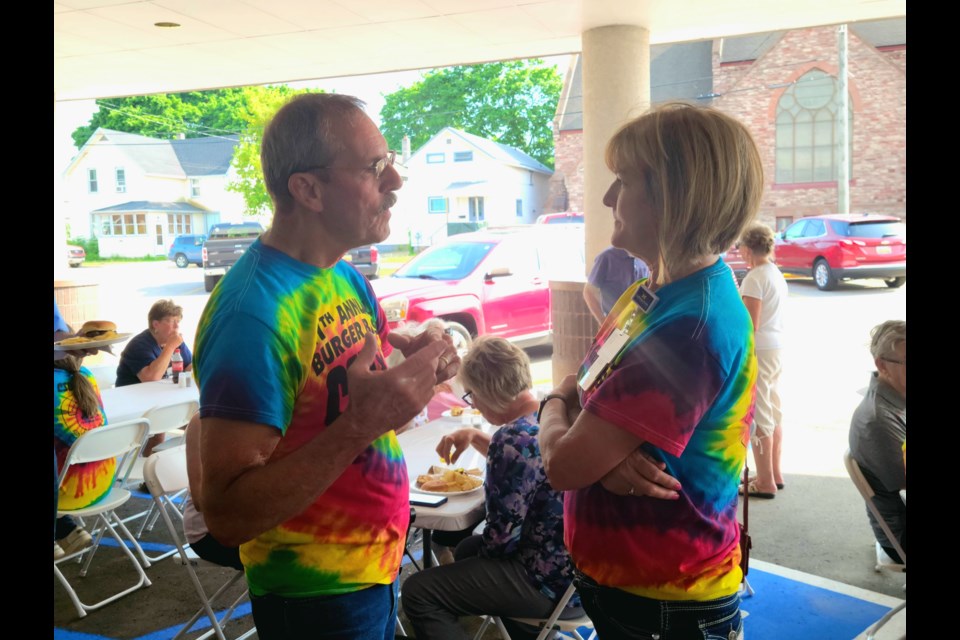 Road To Recovery Burger Bash Raises More Than 8 0 37 Photos Sooleader Road To Recovery Burger Bash Raises More Than 8 0 37 Photos Sooleader