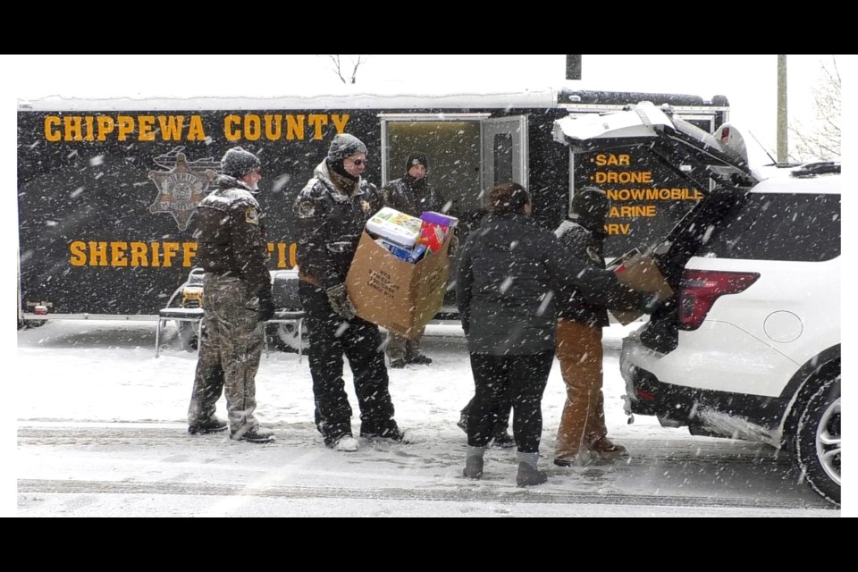 Chippewa County Sheriff Department collects donations in annual food drive.