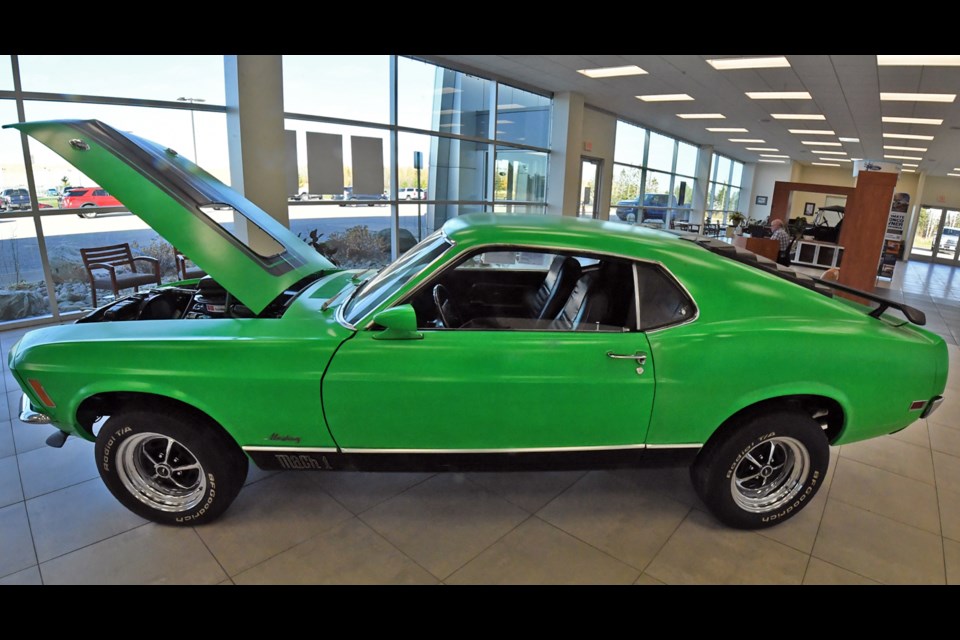 Back to 1969 with the Mach 1 Super Cobra Mustang