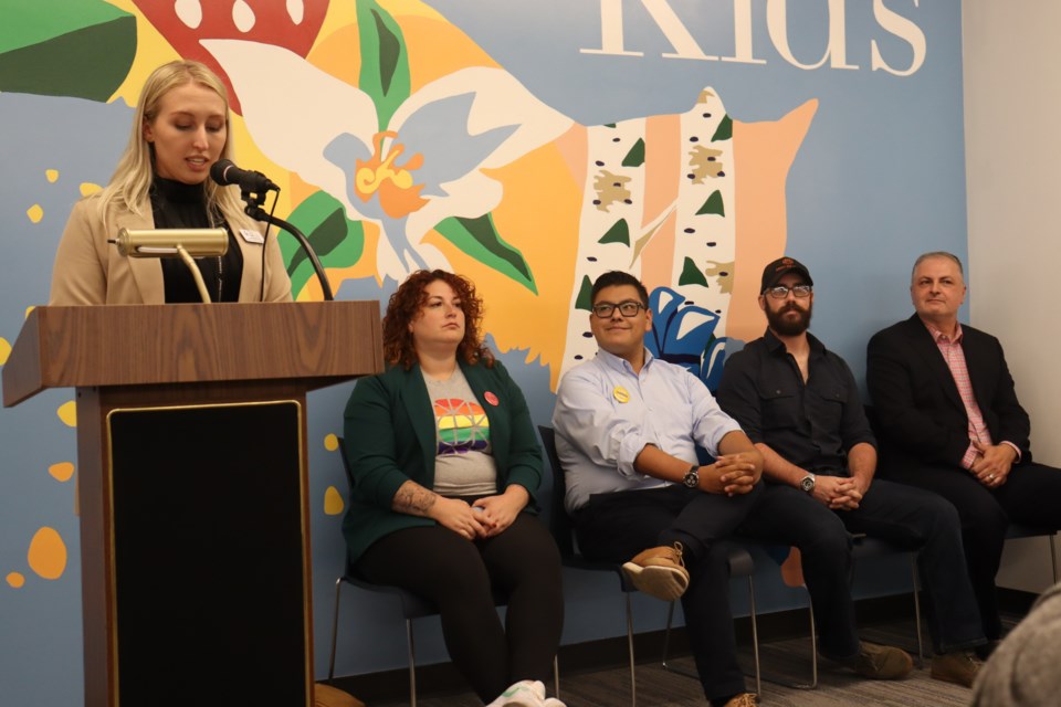 Moderator Elise Schofield (far left) introduces Ward 3 candidates (seated left to right) Angela Caputo, Luis Moreno, Kurtis McDermid, and Ron Zagordo at Wednesday's public meet and greet at the North Branch Library.