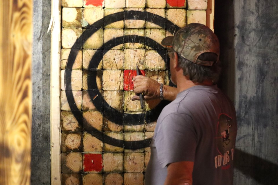 09-27-2023-sooaxethrowing-af-03