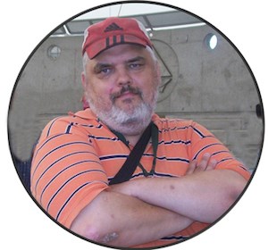 SCOTT, Larry