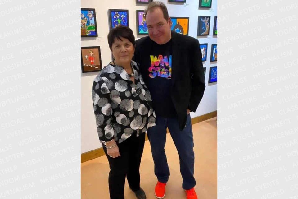 Gerri Proulx and Ron Marks will be a part of the Art Hub's latest Artists Talk.