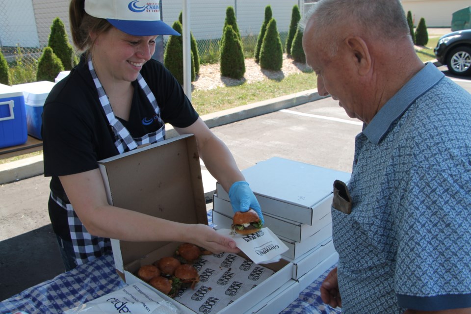 Sault Chamber of Commerce and Northern Credit Union staff enjoyed food, live entertainment and networking at a small business event, August 18, 2016. Darren Taylor/SooToday