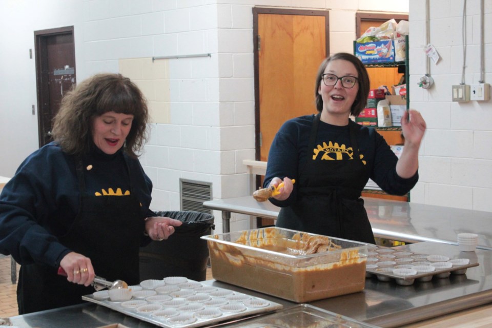 Rotary President Gabriele Scholz-DiTommaso and Rotarian Megan Wigmore.