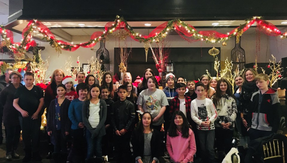 2019-12-20 Pinewood School Soup Kitchen fundraiser