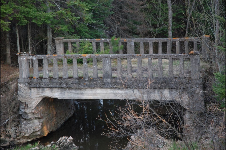 One of the oldest remaining Trans Canada Highway bridges emanating from the 1920s is located just west of Desbarats and just east of the St. Joseph Island turnoff. Another heritage bridge is found east of Mattawa on Highway 17.   