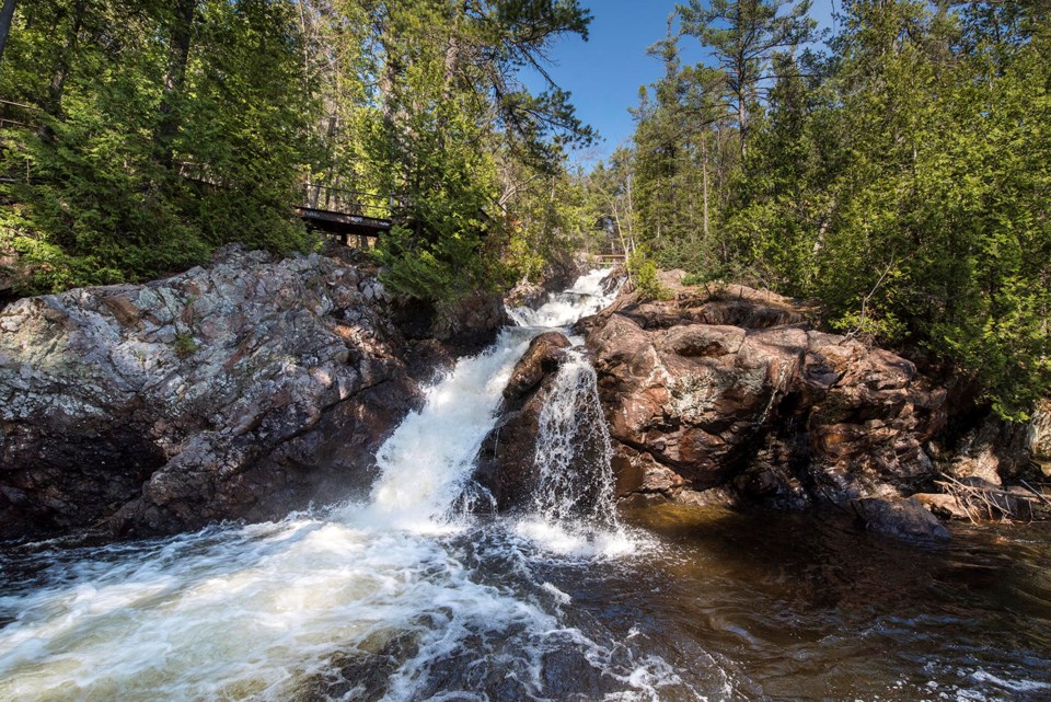 crystalfalls2