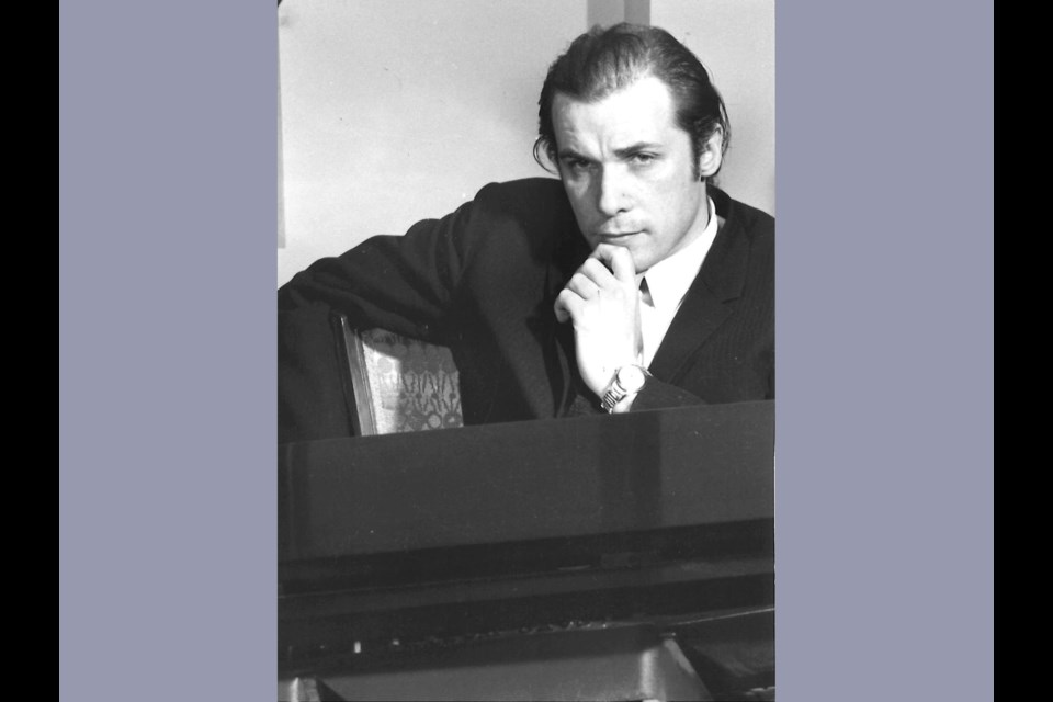 Eccentric, world-renowned pianist Glenn Gould liked to stay in Wawa