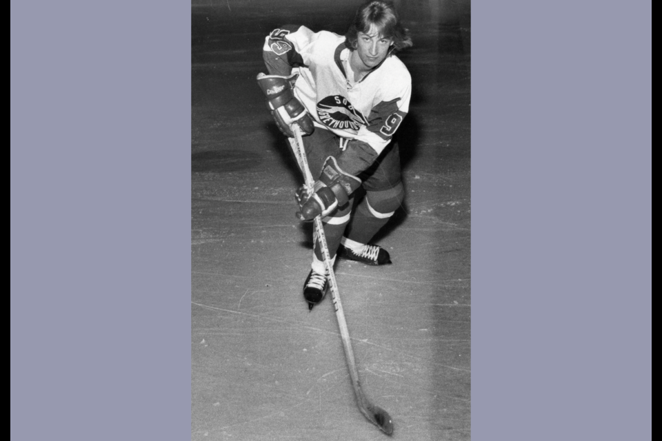 Wayne Gretzky joined the Greyhounds in 1977