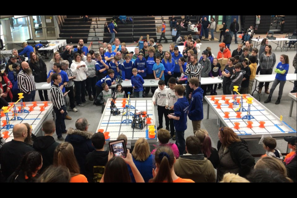 iSMAK and Clergue Voyageurs during the finals at the Northern Ontario VEX IQ Robotics Challenge held at Sault College, Jan. 12, 2019. Photo supplied by Algoma District School Board