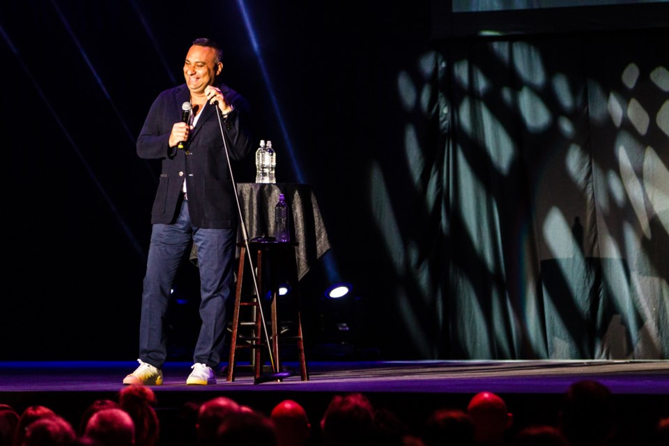 2018-06-08 Russell Peters DMH-5