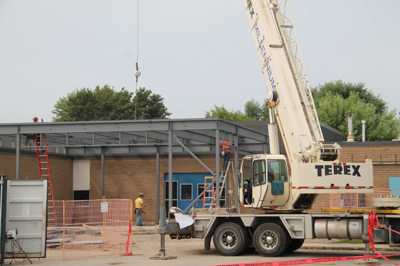 Expansion and renovation going on at East View Public School, September 1, 2015. Darren Taylor/SooToday