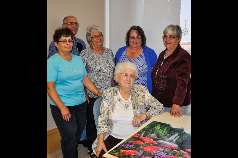 Margaret Pollard with her five surviving children. Ann Jones, Peter Pollard, Ann McHale, Susan McCooye and Edith Orr