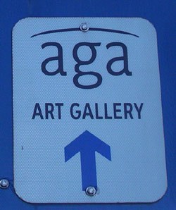 Art-Gallery-Sign