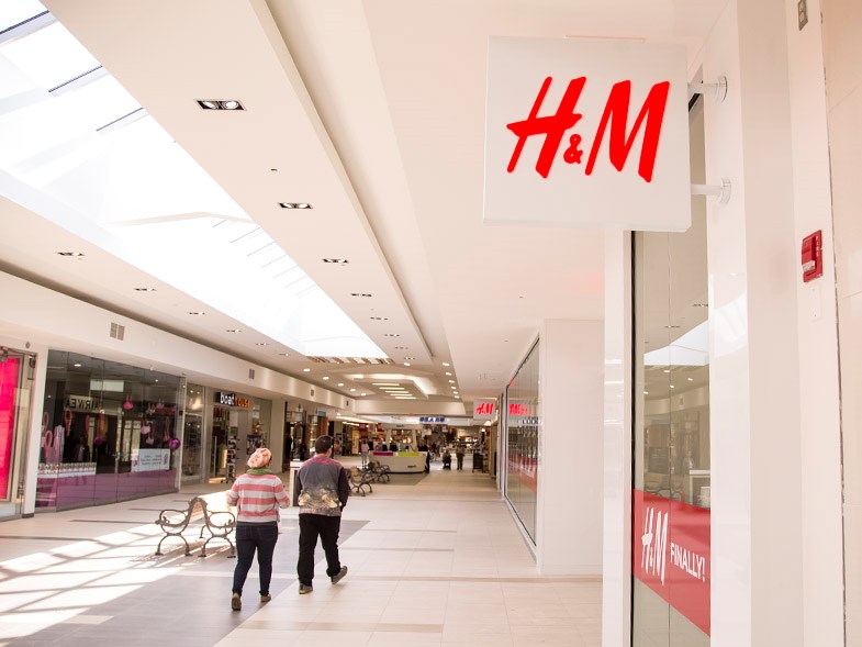 H&amp;M store seen on September 22, 2014 at the Station Mall in Sault Ste. Marie, Ont. SooToday.com/Kenneth Armstrong
