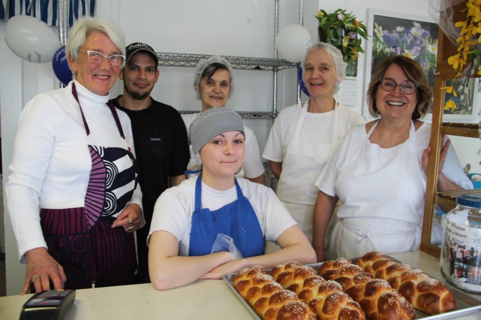 Linda Ruhanen, Paul Neveau, Elisa Rantala, Maarit Tanninen, Raija Koski and Shayna Lemay (at front) at Paul’s Bakery as the longtime business prepared to close its doors, May 22, 2019. Darren Taylor/SooToday