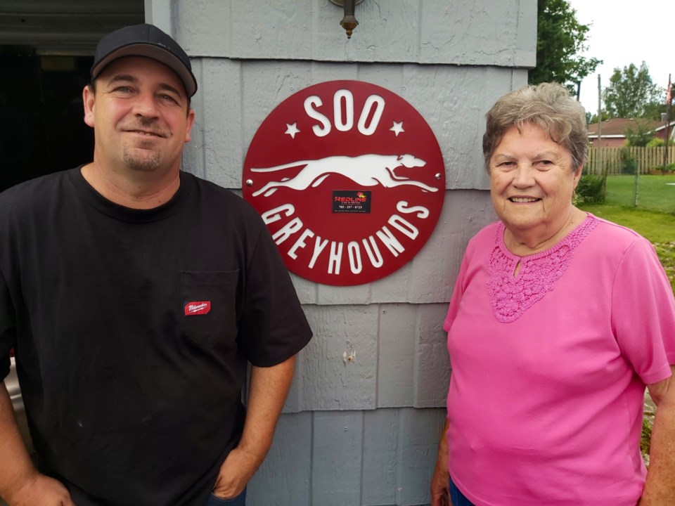 20200815-Soo Greyhounds sign-DT