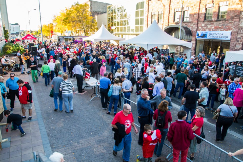 2014-09-26 Greyhounds Block Party DMH Essar Anniversary