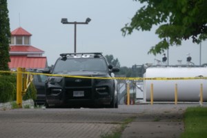Large police presence at Bellevue Marina