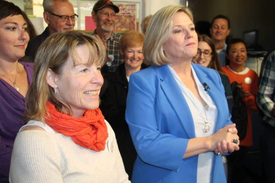 20180519-Michele McCleave Kennedy NDP candidate with Andrea Horwath election 2018-DT
