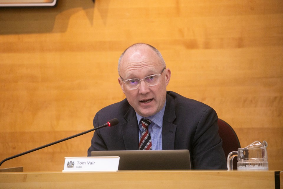 20241118saultstemariecitycounciltomvairka01