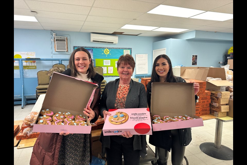 SooToday delivered Smile Cookies to The Salvation Army / SooToday