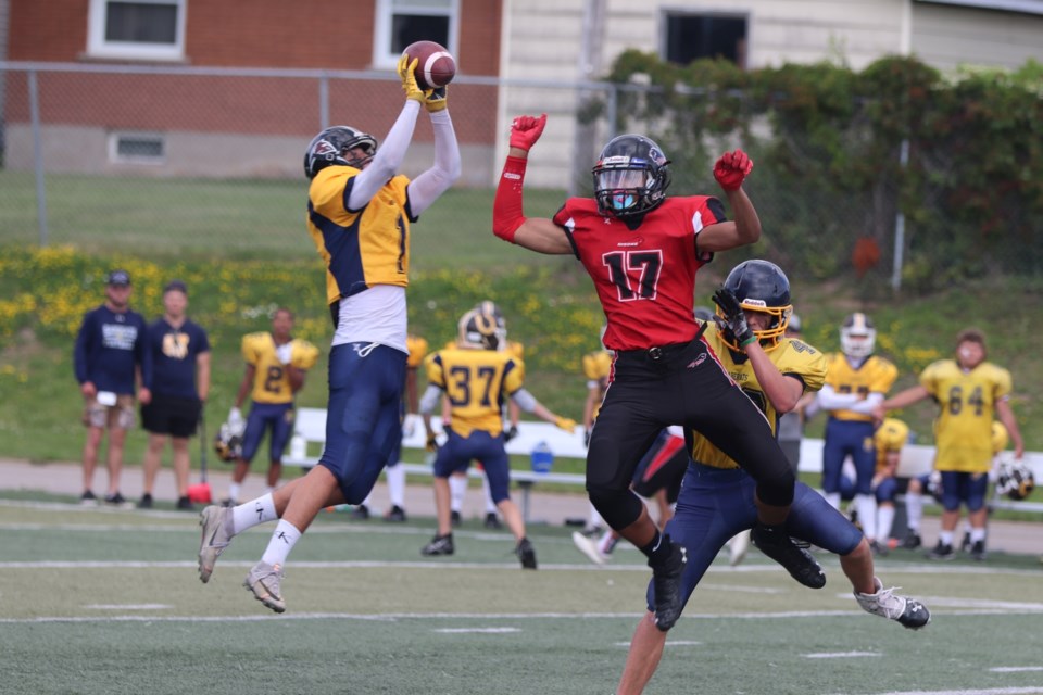 OSFL U16 playoff action between the Sault Sabercats and Brantford Bisons on July 30, 2022.