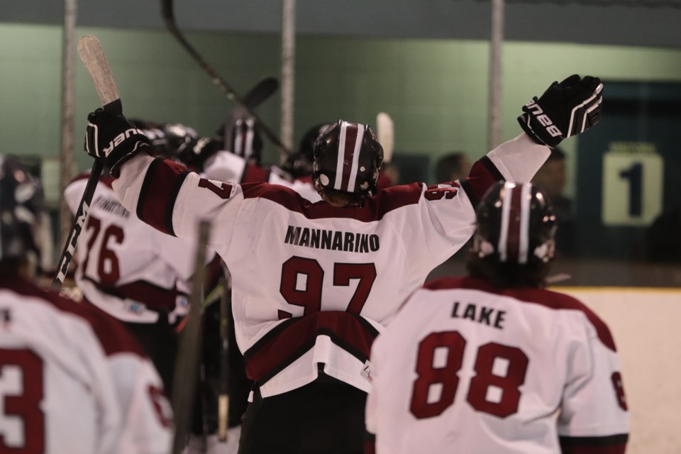 2020-03-02 High School Hockey St. Mary's vs. Korah BC (12)