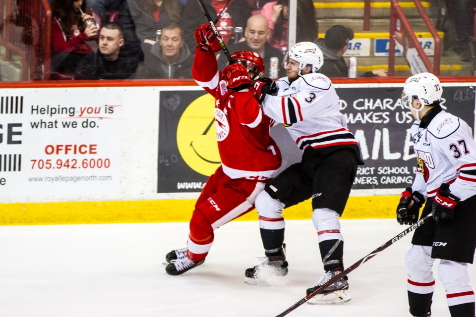 2018-04-17 Hounds Attack Game 7 DMH-15